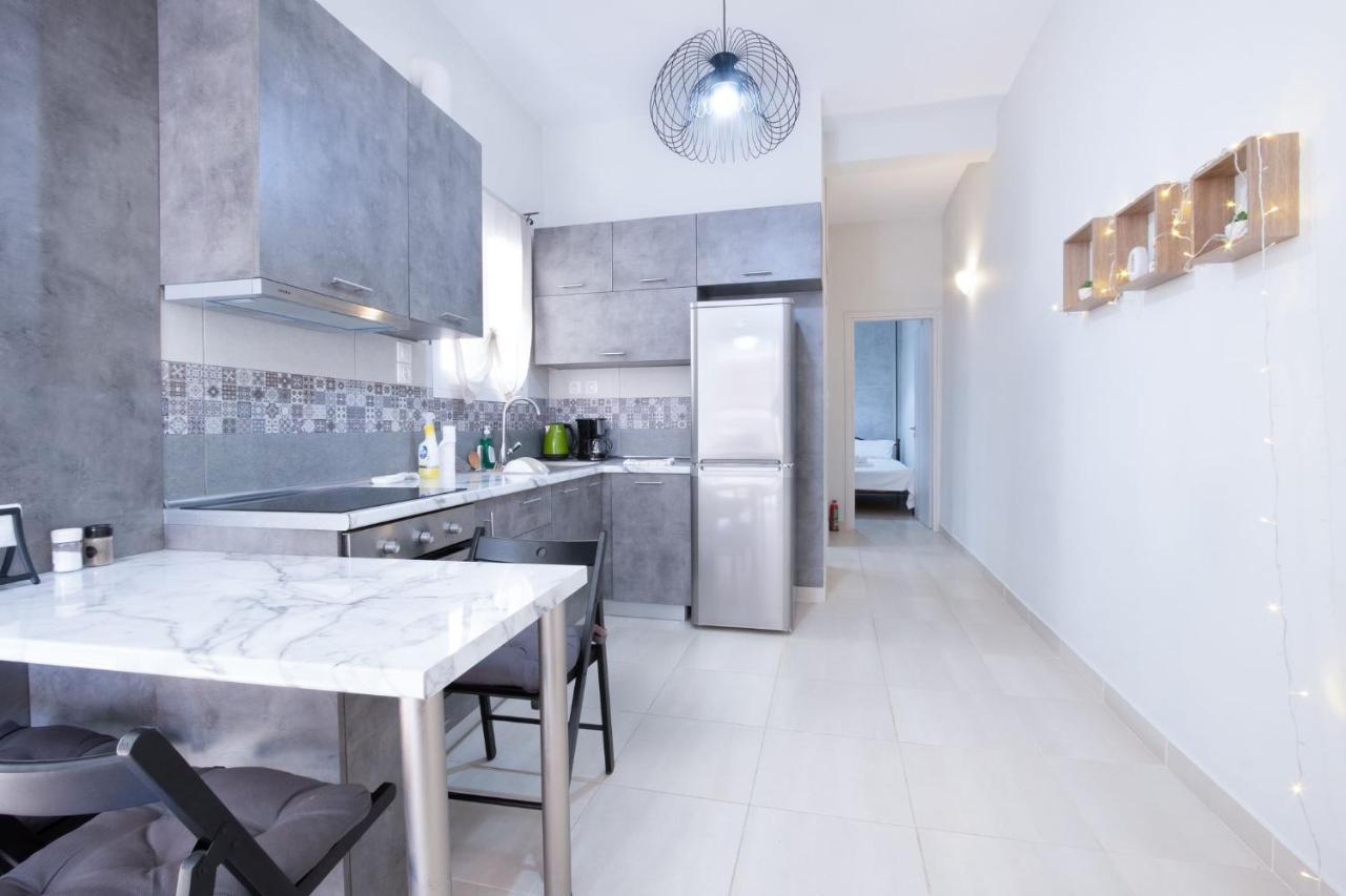 Bright Apartment In Piraeus Exterior photo